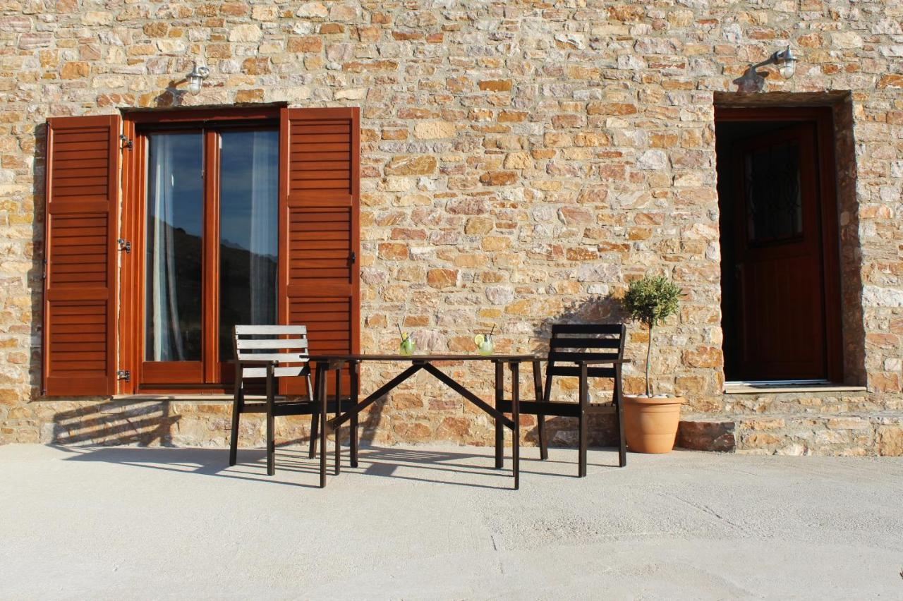 Villa Adeiata Adiata Exterior foto